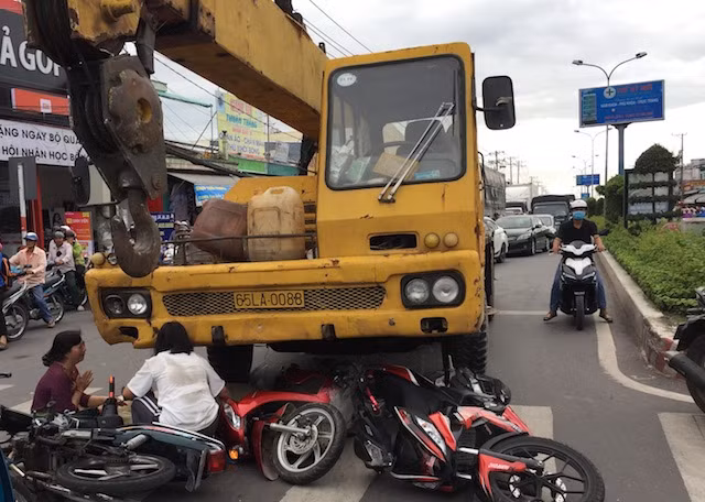 Hiện trường vụ tai nạn. Hiện trường vụ tai nạn.