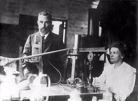 Marie Curie và chồng Pierre.