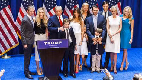 Đại gia đình của tổng thống đắc cử Donald Trump gồm 5 con đẻ, 3 con dâu, rể và 8 cháu.