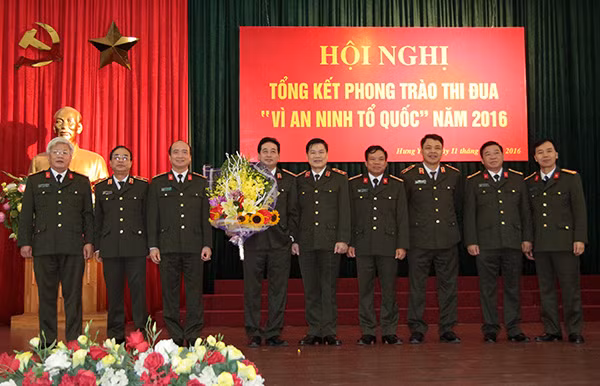 Đại biểu dự hội nghị.