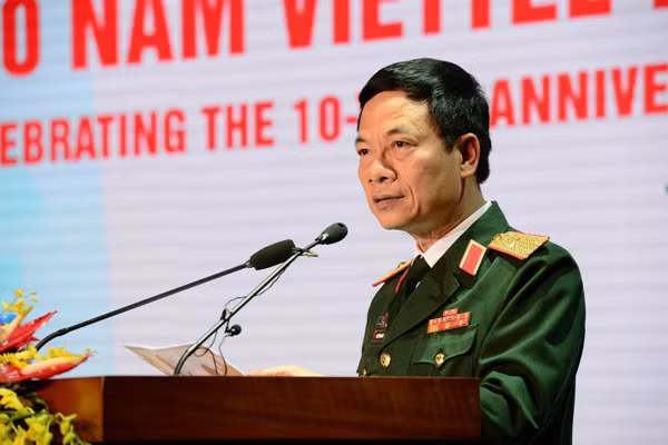 Thiếu tướng Nguyễn Mạnh Hùng - TGĐ Tập đoàn Viettel, cho biết Viettel đặt mục tiêu 10 năm tới có mặt ở 30 nước, với thị trường 1 tỷ dân.