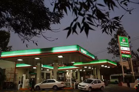 Một trạm xăng của Pemex tại Mexico City.