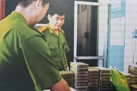 PC47 Quảng Ninh kiểm tra số ma túy thu giữ trong Chuyên án 006N.