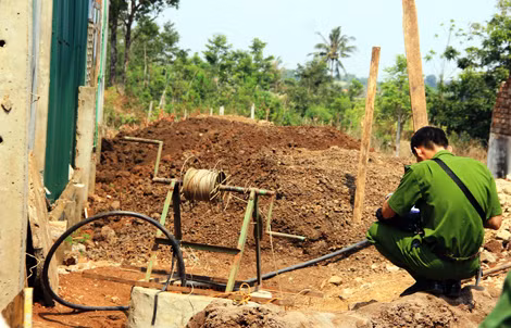 Nam thanh niên bị điện giật tử vong trong lúc đào giếng