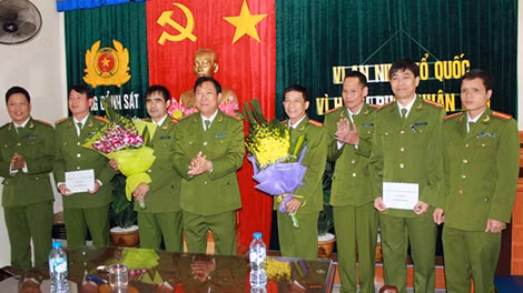 Khen thưởng Công an huyện Thủy Nguyên phá thành công chuyên án ma túy