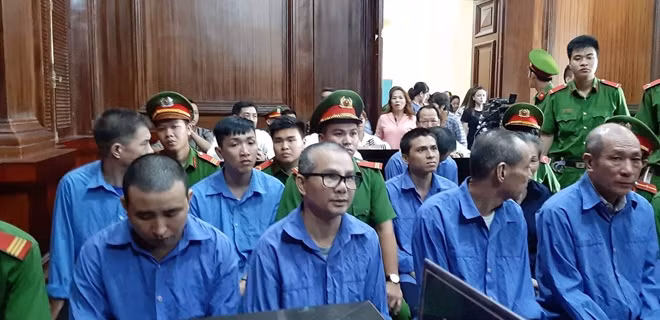 các bị cáo tại tòa