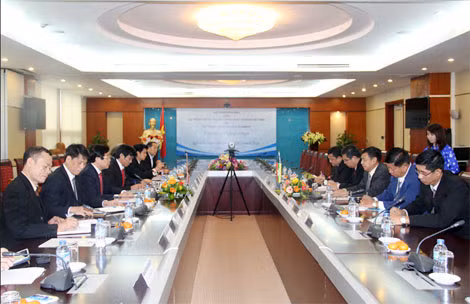 Bộ trưởng Nguyễn Bắc Son tiếp Bộ trưởng Bộ Thông tin Myanmar tại Hà Nội ngày 20/1.