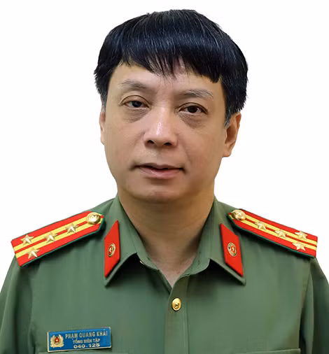 Đại tá - Nhà văn Phạm Khải, Tổng Biên tập Báo CAND