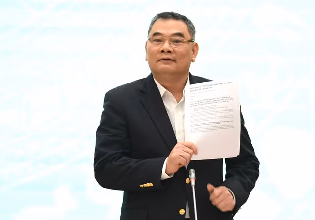 Thiếu tướng Tô Ân Xô, Chánh Văn phòng, người phát ngôn Bộ Công an thông tin về sức khoẻ của ông Nguyễn Đức Chung