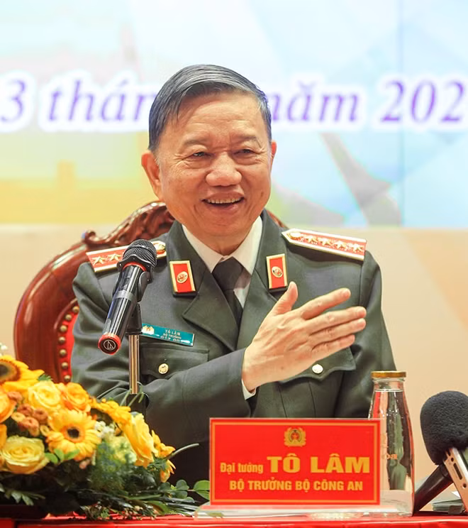Bộ trưởng Tô Lâm khẳng định: "Đảng uỷ Công an Trung ương, lãnh đạo Bộ Công an rất tự hào và biểu dương lực lượng Công an xã".