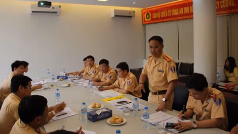 Các đại biều tham dự buổi giao lưu, trao đổi kinh nghiệm.