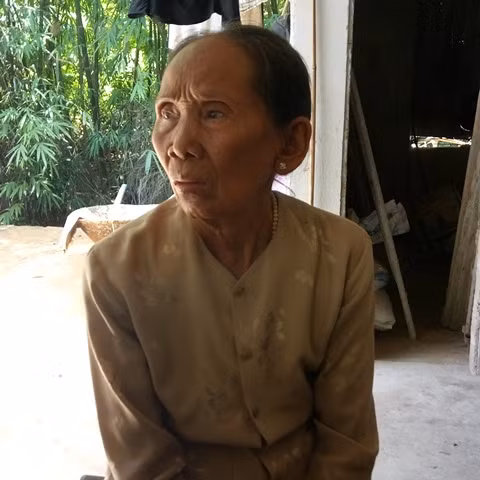Bà Trần Thị Sưa khẳng định, dù xuống cấp nhưng lăng mộ bà Tài Nhân vẫn còn bia mộ, tường thành, cổng vòm trên khuôn viên đất dự án.