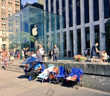 Tại New York.
