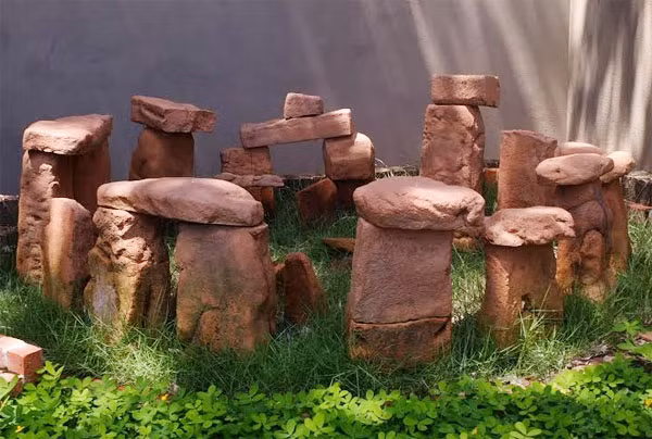 Quần thể đá Stonehenger – kỳ quan độc nhất vô nhị ở miền nam nước Anh.