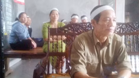 Không khí tang thương trong gia đình anh Hải.