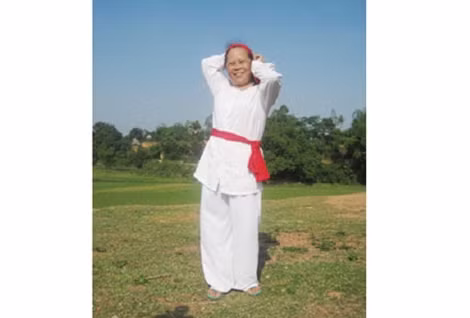 Nghệ nhân Nguyễn Thị Lịch, 64 tuổi, cả cuộc đời yêu nghề hát xoan.