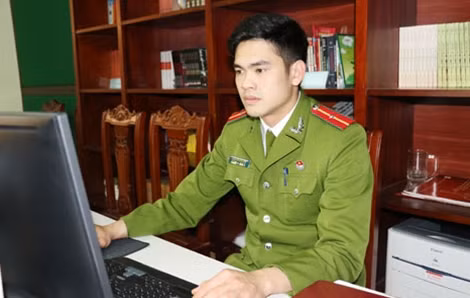 Thiếu uý Đoàn Khánh Linh.
