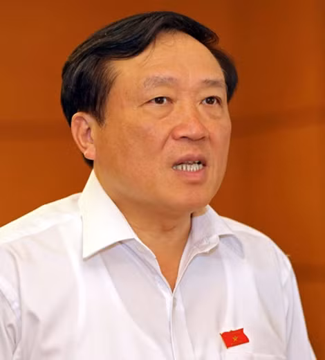 Đồng chí Nguyễn Hòa Bình.