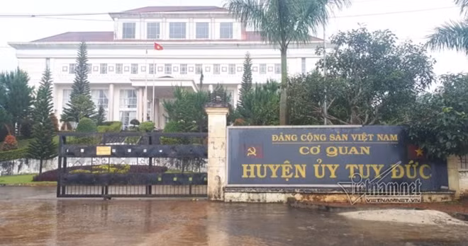 Trụ sở Huyện uỷ Tuy Đức, nơi xảy ra vụ việc