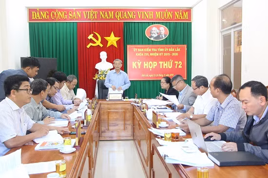Chủ nhiệm Ủy ban Kiểm tra Tỉnh ủy Phan Xuân Lĩnh chủ trì Kỳ họp