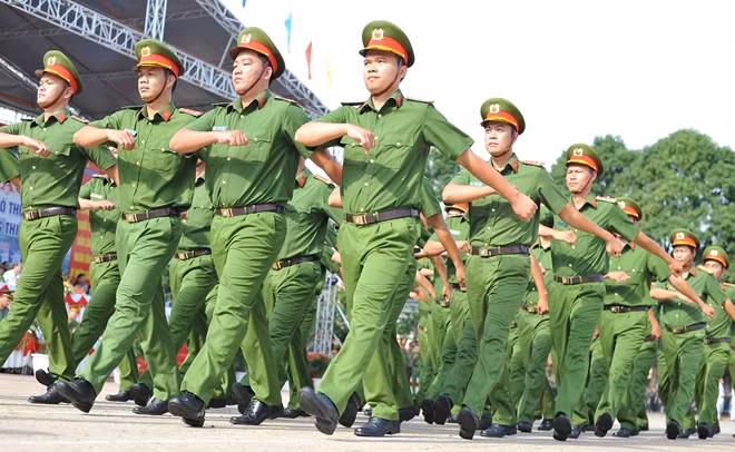 Các đoàn tham dự lễ diễu hành tại lễ khai mạc