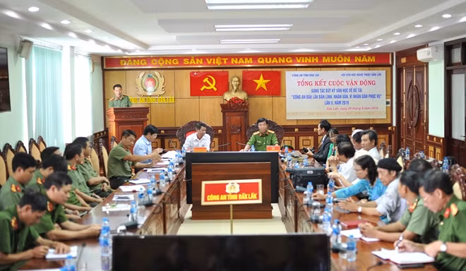 Toàn cảnh buổi lễ
