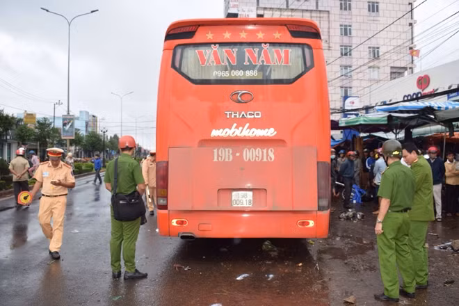 Lực lượng Công an tỉnh Gia Lai tiến hành điều tra, làm rõ vụ tai nạn