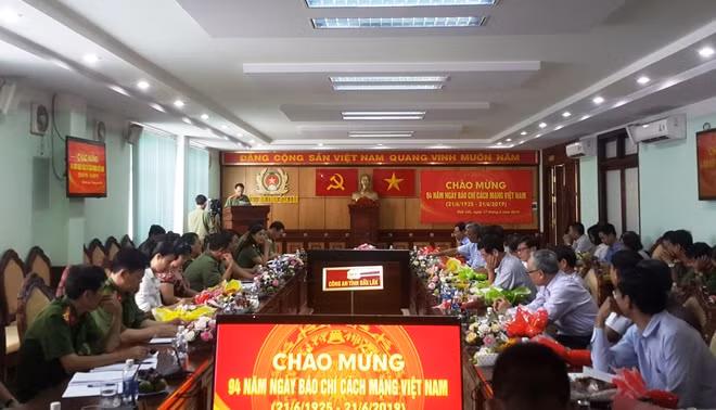 Quang cảnh buổi gặp mặt.
