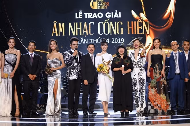 Giải Cống hiến năm nay quy tụ nhiều nhân tố trẻ.