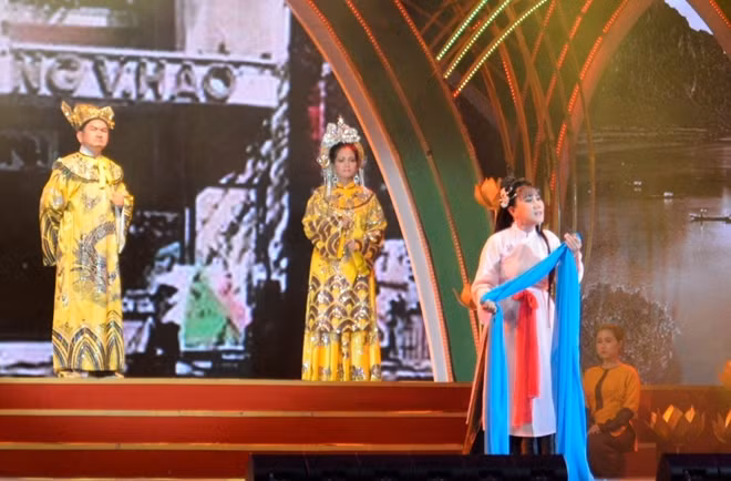 Trích đoạn "Lấp sông Gianh".