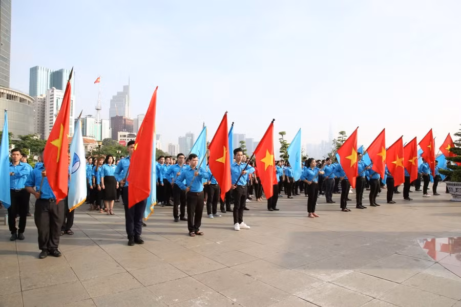 Hơn 1.000 thanh niên TP Hồ Chí Minh tham gia Hành trình “Tôi yêu Tổ quốc tôi” 