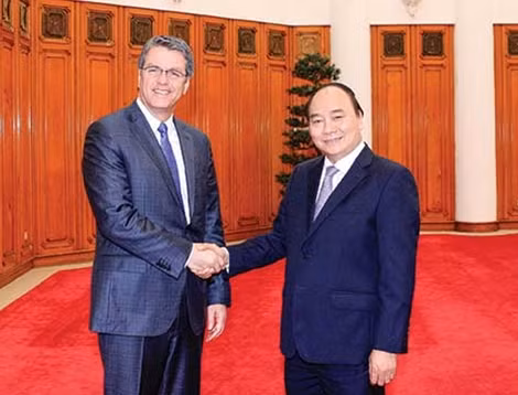 Thủ tướng Nguyễn Xuân Phúc tiếp ngài Roberto Azevedo, Tổng Giám đốc Tổ chức Thương mại thế giới. Ảnh: TTXVN.