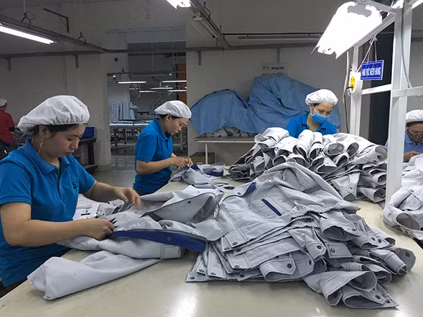 Ngành may mặc sẽ chịu tác động không nhỏ trong bối cảnh hiện nay.