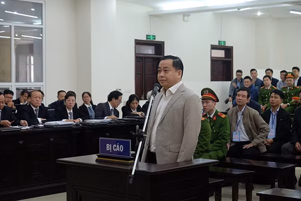 Bị cáo Phan Văn Anh Vũ. Bị cáo Phan Văn Anh Vũ.