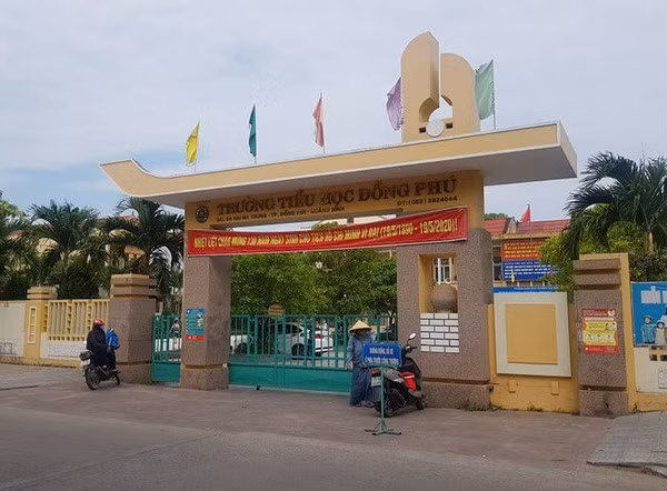 Trường Tiểu học Đồng Phú, thành phố Đồng Hới, Quảng Bình nơi xảy ra vụ việc.