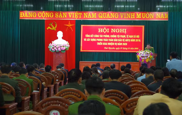Toàn cảnh Hội nghị tổng kết.
