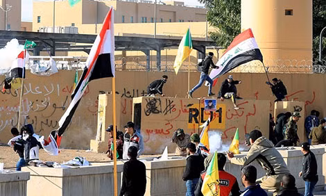 Dư luận lo ngại trước tình hình phức tạp tại Đại sứ quán Mỹ ở Iraq.