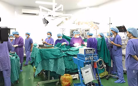Ca ghép tim thực hiện vào trưa 16-9 tại bệnh viện Việt Đức.