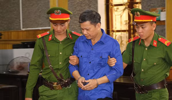 Bị cáo Lò Văn Huynh.