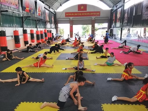 Dương Thúy Vi giành Huy chương Vàng thứ hai môn Wushu ảnh 3