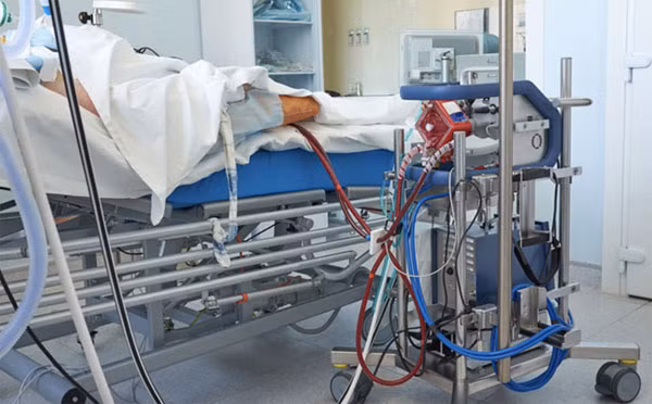 Bệnh nhân số 91 là phi công người Anh có diễn biến nặng.