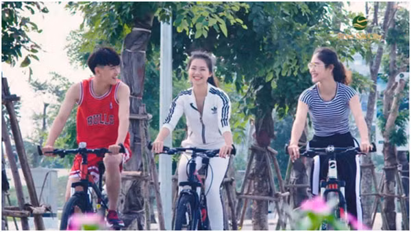 Tại River Silk City – Sông Xanh, thiên nhiên trong lành, sắc xanh tràn ngập cùng mọi tiện ích đã hoàn thiện giúp cư dân tận hưởng cuộc sống, nâng cao sức khỏe.