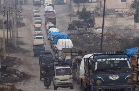 Người Syria di cư về phía biên giới Thổ Nhĩ Kỳ.