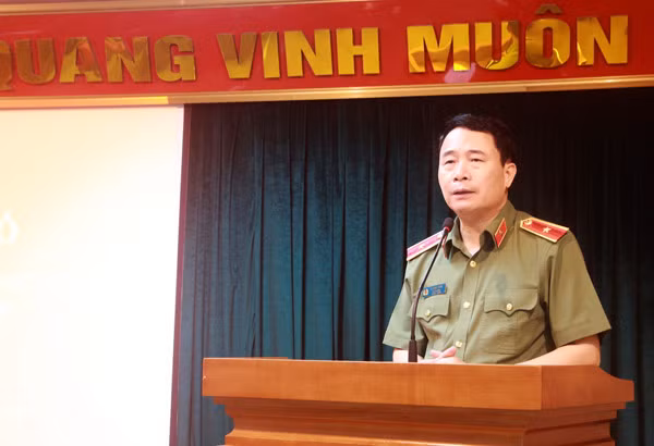 Thứ trưởng Lê Quốc Hùng phát biểu tại buổi lễ.