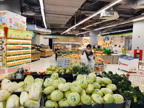 Hệ thống phân phối hàng hóa trong nước gia tăng nội lực, hợp tác sản xuất theo chuỗi cung ứng. Hệ thống phân phối hàng hóa trong nước gia tăng nội lực, hợp tác sản xuất theo chuỗi cung ứng.