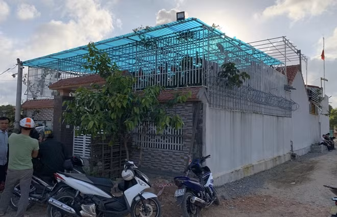 Ngôi nhà kiên cố mà đối tượng Lê Hoài Nam dùng thành nơi mua bán trái phép chất ma túy.