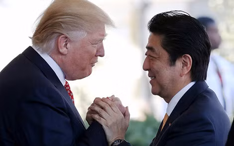 Thủ tướng Abe tạo quan hệ tích cực với ông Trump.