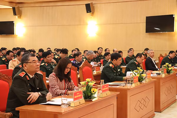 Các đại biểu dự Hội nghị.