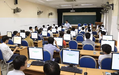 Để chuẩn bị cho kỳ tuyển sinh riêng, Đại học Quốc gia Hà Nội sẽ phải đầu tư lớn về máy móc, công nghệ, hỗ trợ thí sinh làm bài tốt nhất.