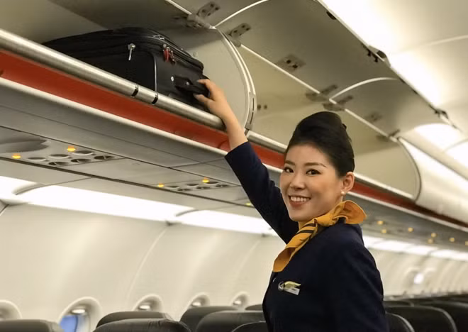 Nữ tiếp viên Pacific Airlines trong trang phục mới.